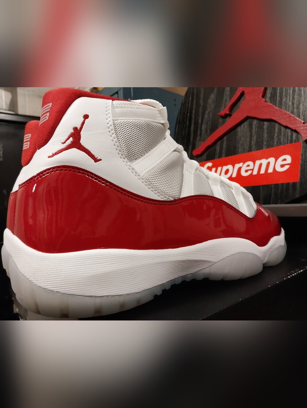 Retro Jordan 11 Cherry Size 11.5